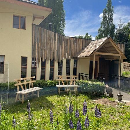 Hostel Aldea Patagonia Coyhaique Exterior foto